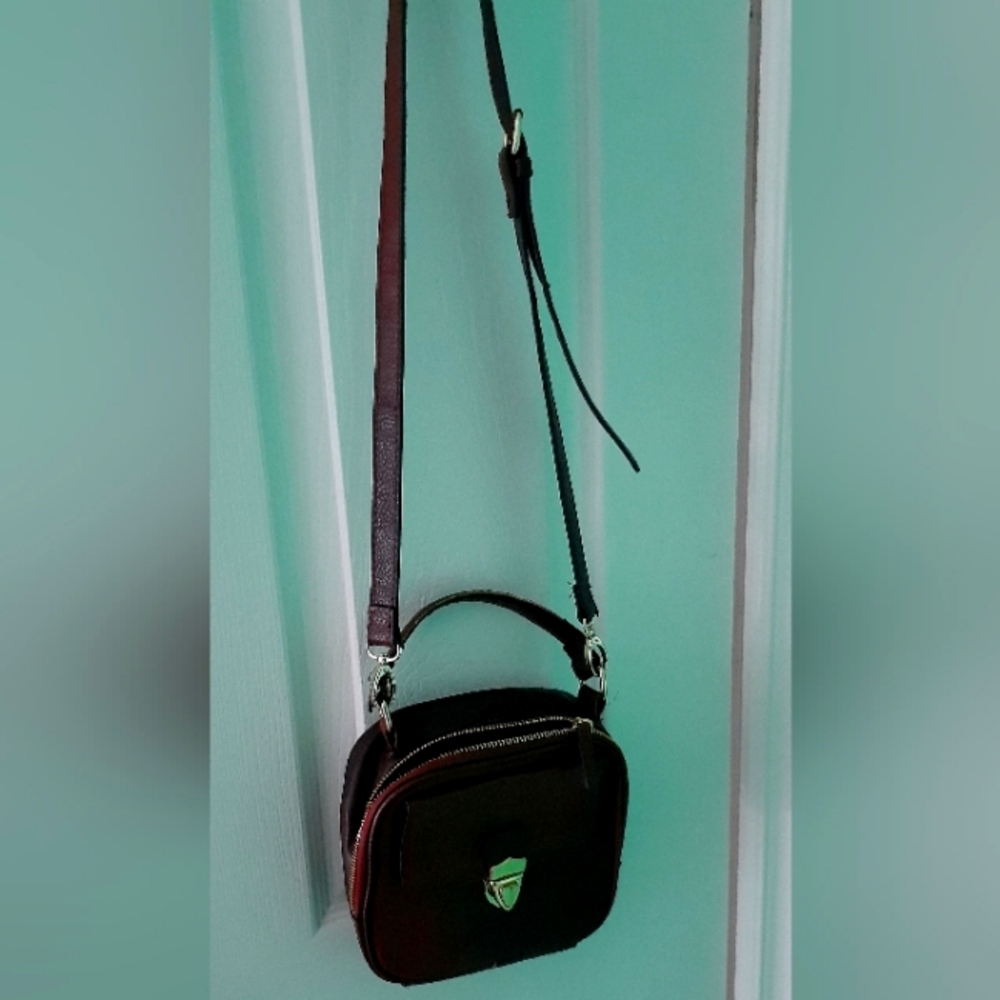 Brown leather therapy handbag